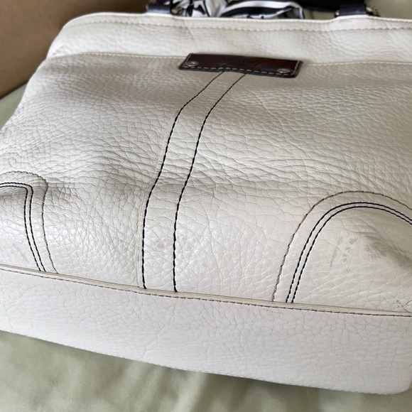Coach Textured White & Black Satchel Purse - Picture 12 of 12